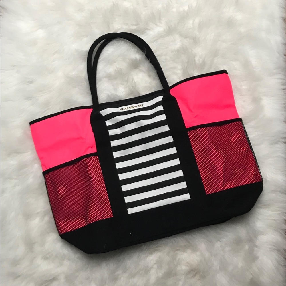 Victoria’s Secret Tote 👜